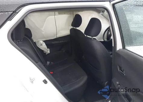 2021 Nissan Kicks Sv Xtronic Cvt z USA, uszkodzony, nr VIN 3N1CP5CV2ML566167